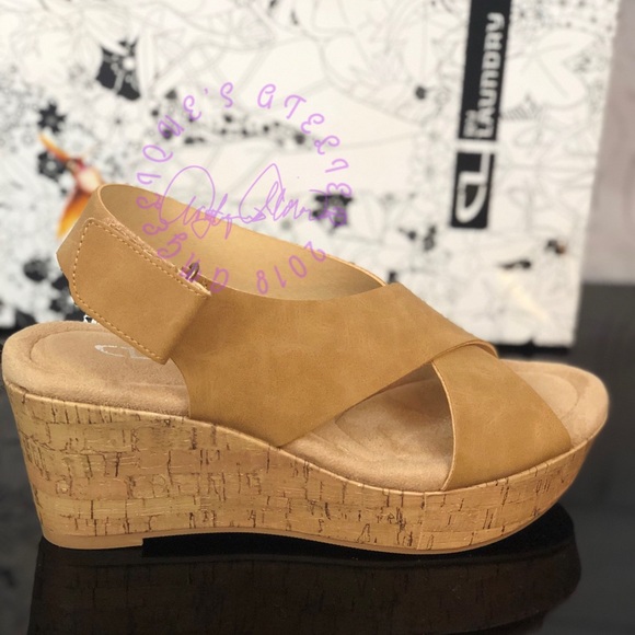 Last pair left! Dream Girl Wedges - Picture 5 of 6